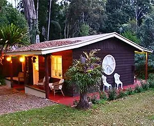 https://curtis-cottage.queenslandhotels.net